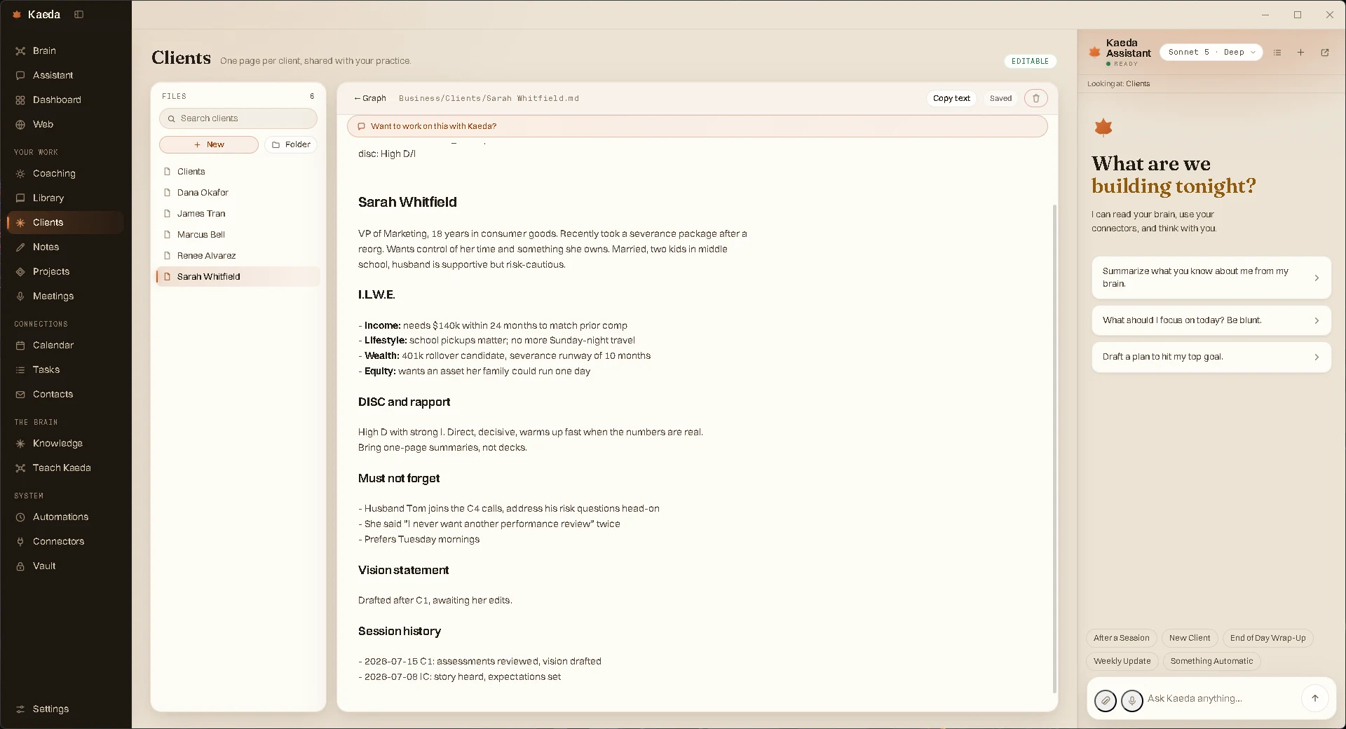 A client page in Kaeda: I.L.W.E., DISC and rapport notes, must-not-forget pins, and session history